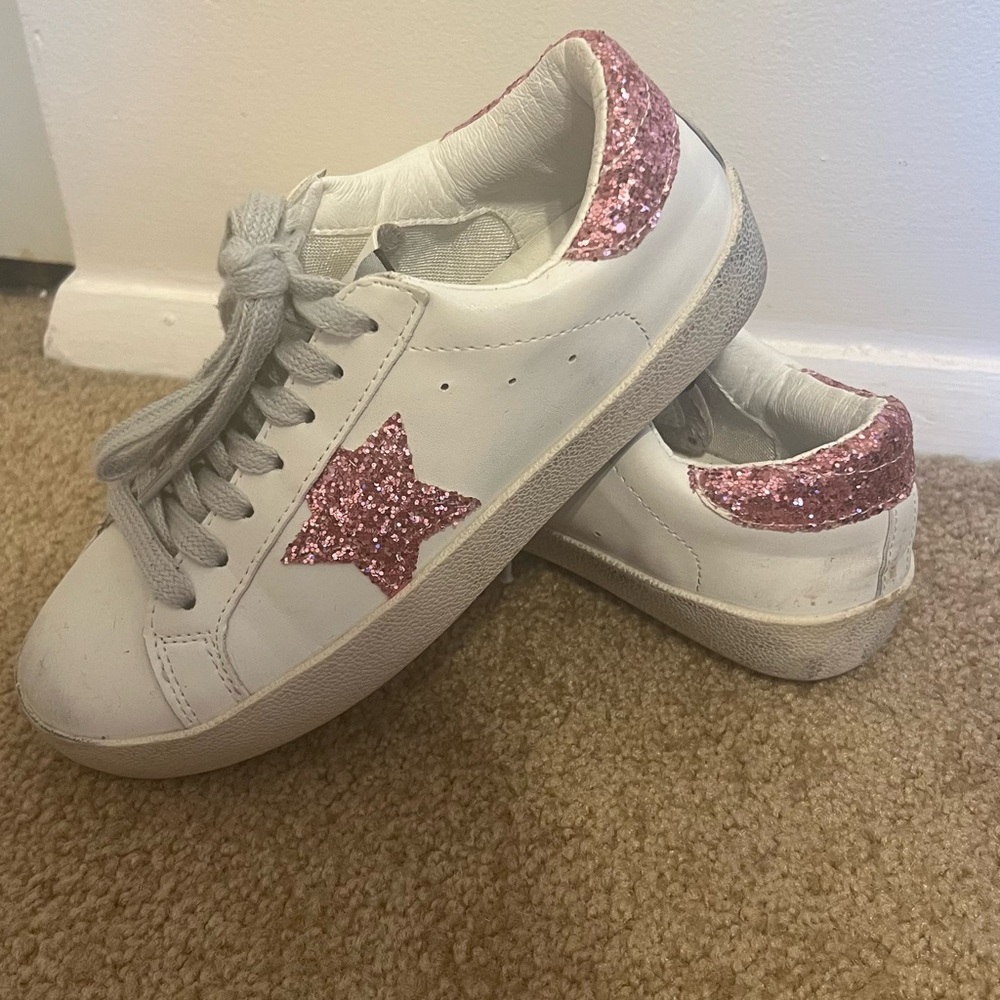 Goodnight Macaroon White and Pink Glitter Sneakers